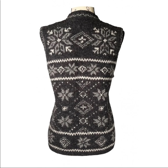 Scottish designed size small black and grey wool vest. - Picture 2 of 3